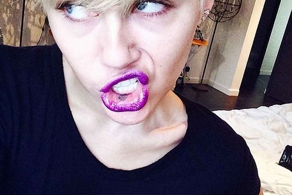 article-0-2027B36900000578-688_634x638