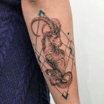 f0f61e664fc34199f7ac9b9906b5e476