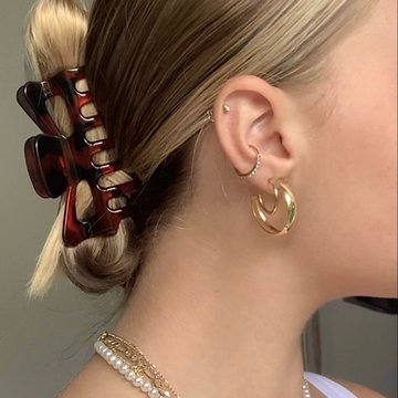 uytrertyuioiuyt (20)