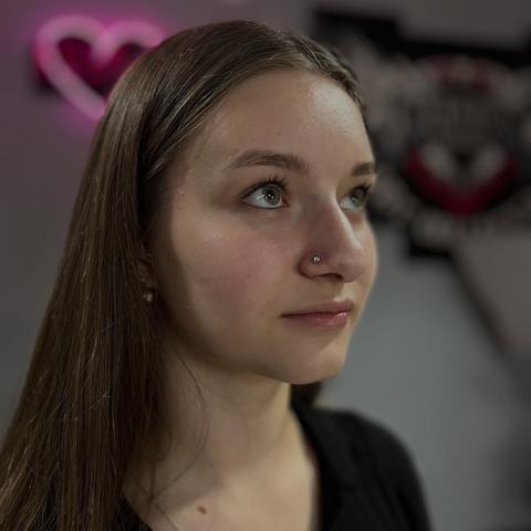 Nostril piercing with a small, delicate stud that adds a natural highlight to the face. The placement is clean and subtle, with sterile technique and aftercare guidance for comfortable healing.